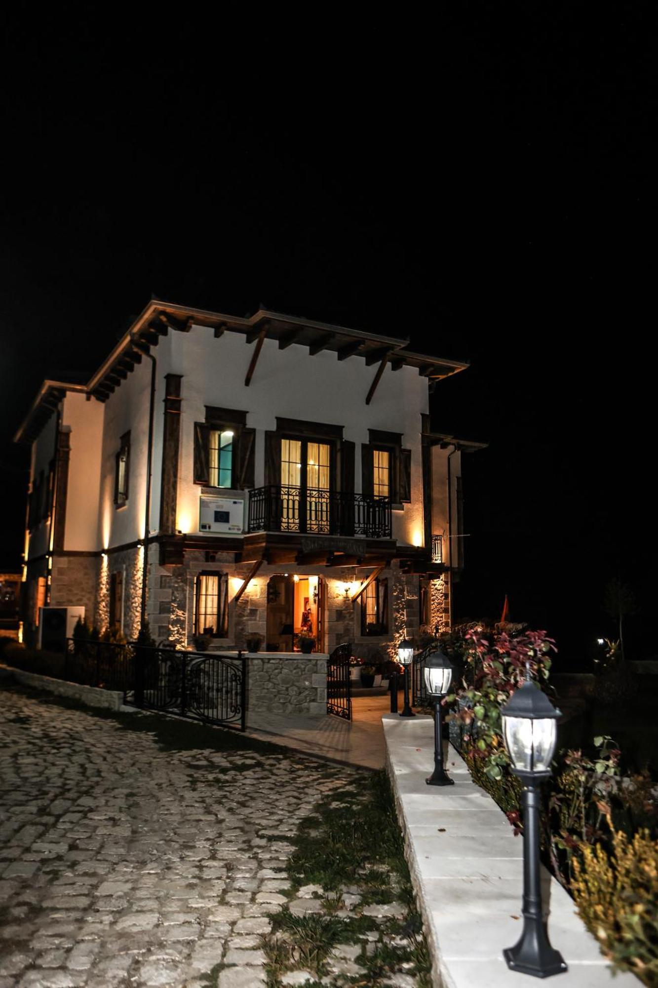 Hotel Strugu