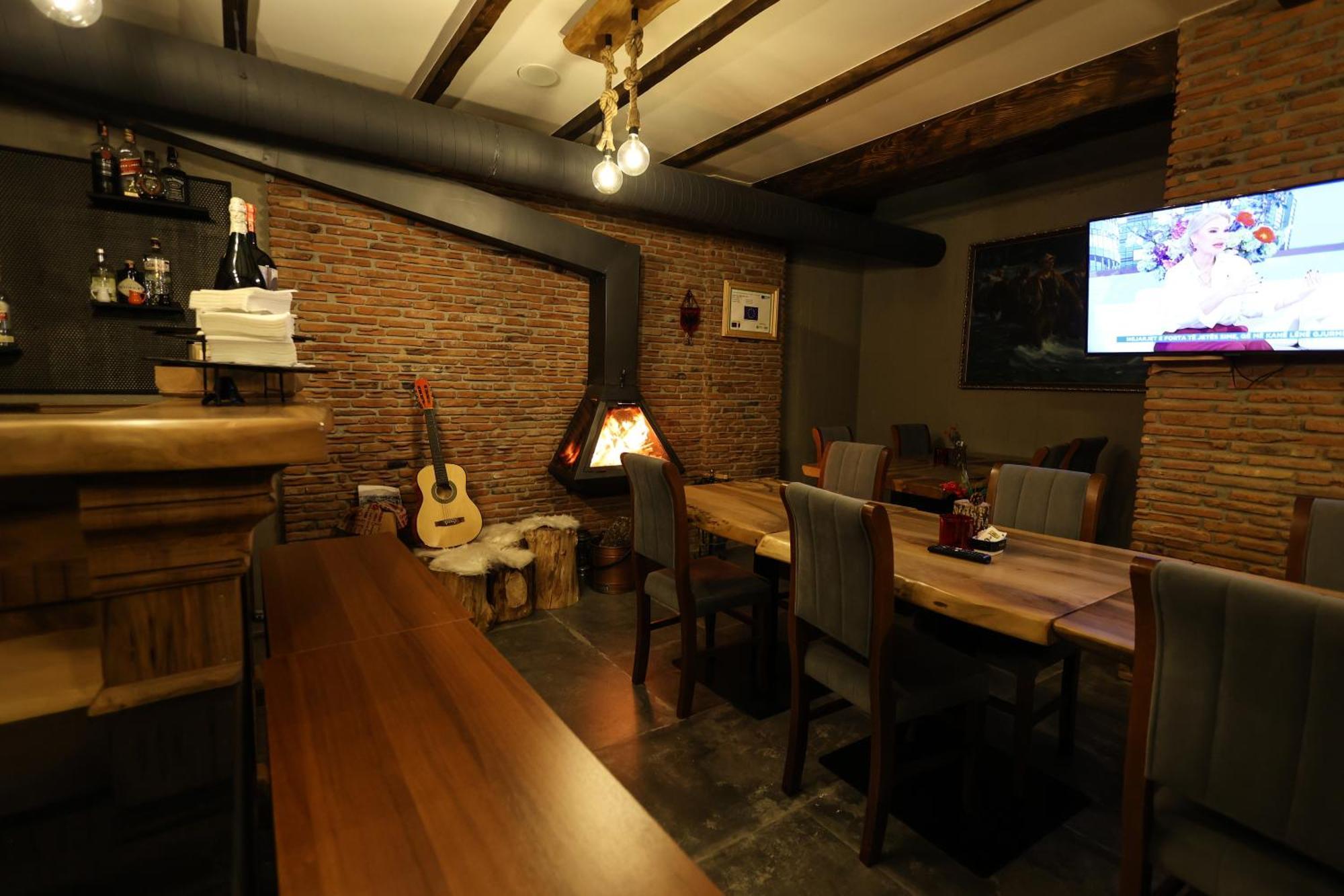 Strugu Hotel Voskopojë